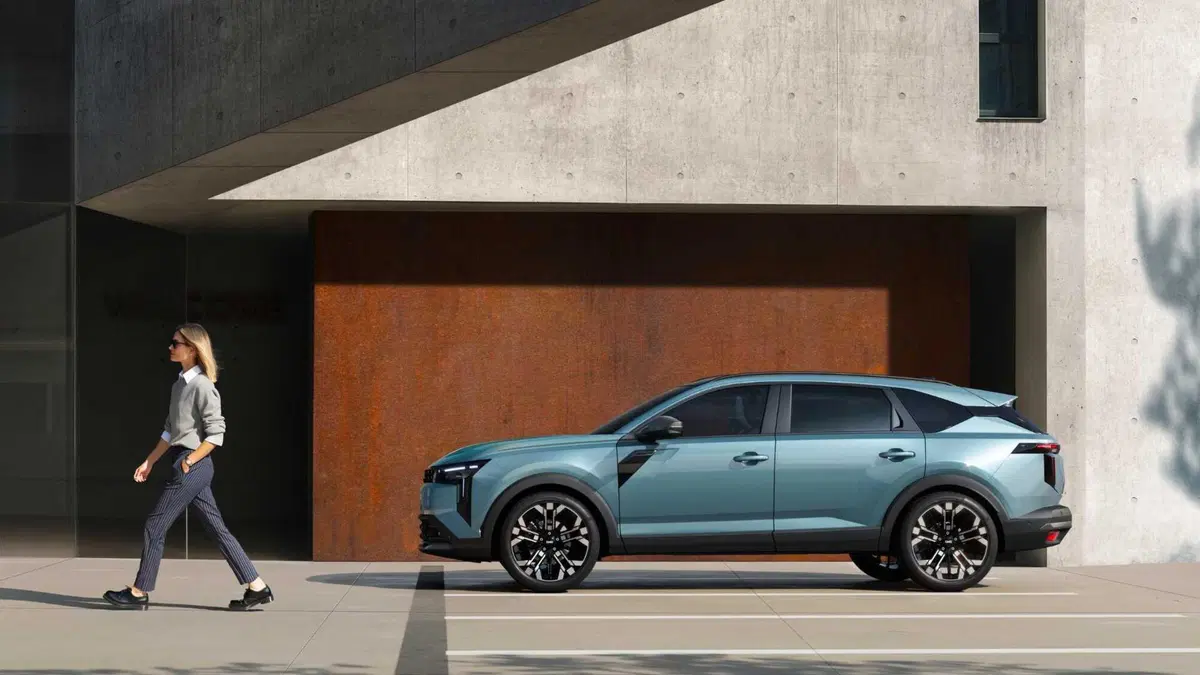 Dacia, tante novità in arrivo: ecco la crossover Striker e una nuova elettrica da meno di 18.000 euro (4)
