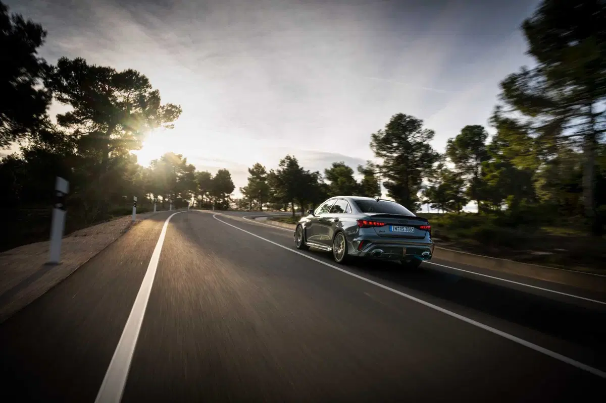 Audi RS 3 Competition Limited 2026: un motore leggendario e cinquant'anni di cilindri che non si dimenticano (6)