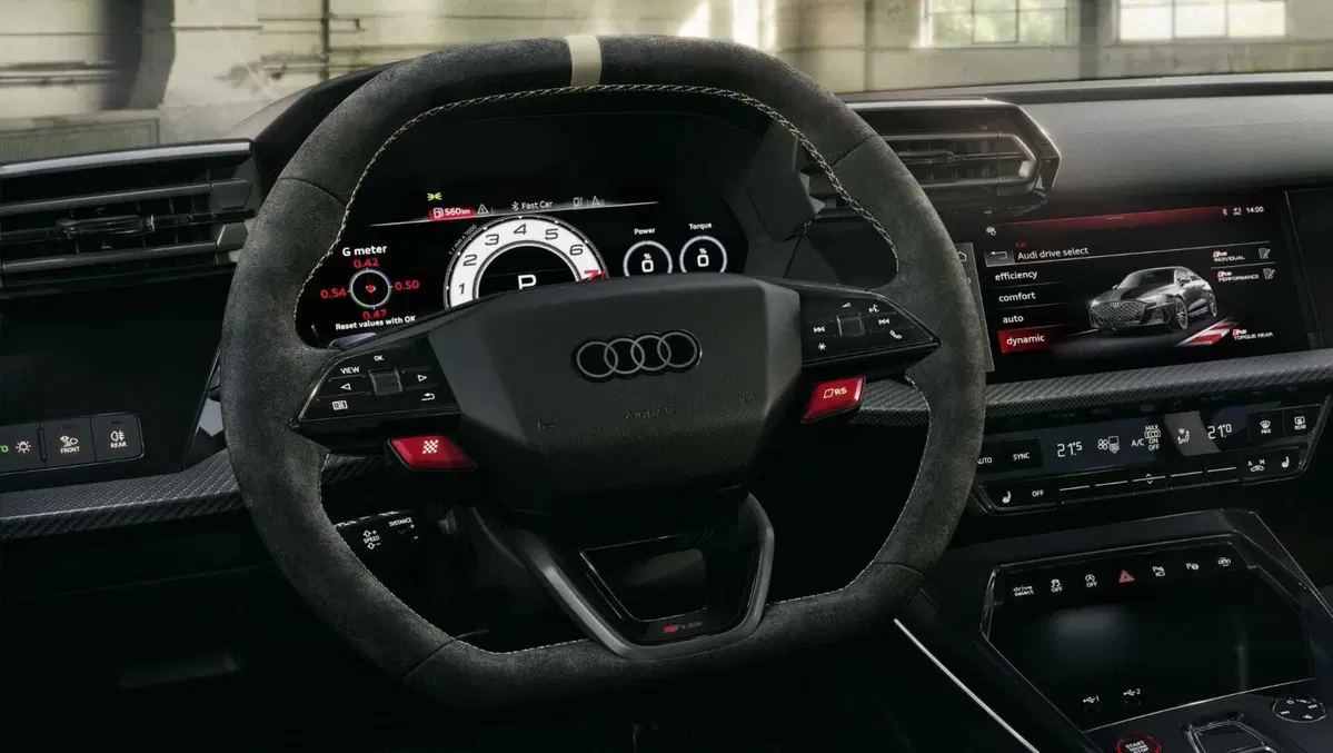 Audi RS 3 Competition Limited 2026: un motore leggendario e cinquant'anni di cilindri che non si dimenticano (7)