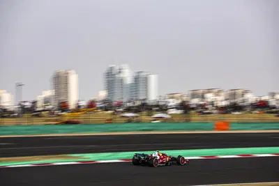 Mercedes fa paura, Ferrari prepara la risposta: la Sprint del GP di Cina pu&ograve; gi&agrave; cambiare la F1 2026. Orari TV Sky e TV8