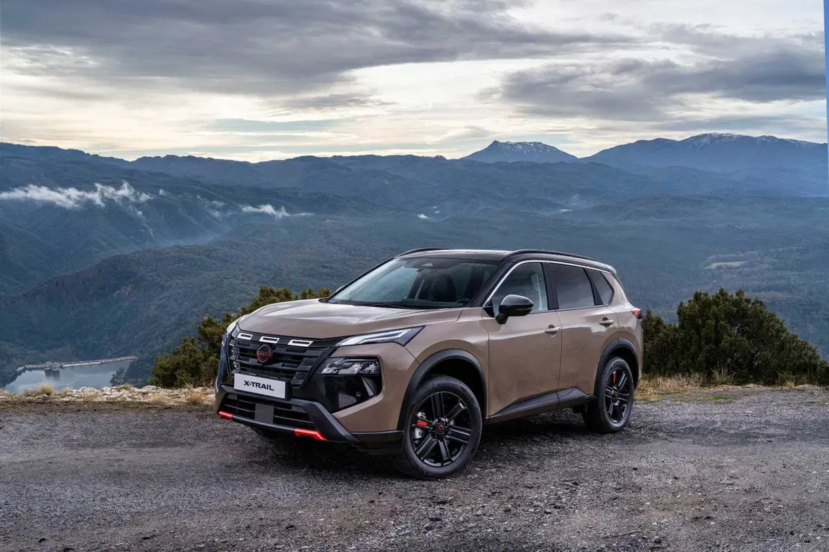 Nissan X-Trail 2026: il SUV familiare si rinnova senza tradire le sue radici | Esterni, interni e caratteristiche  (4)