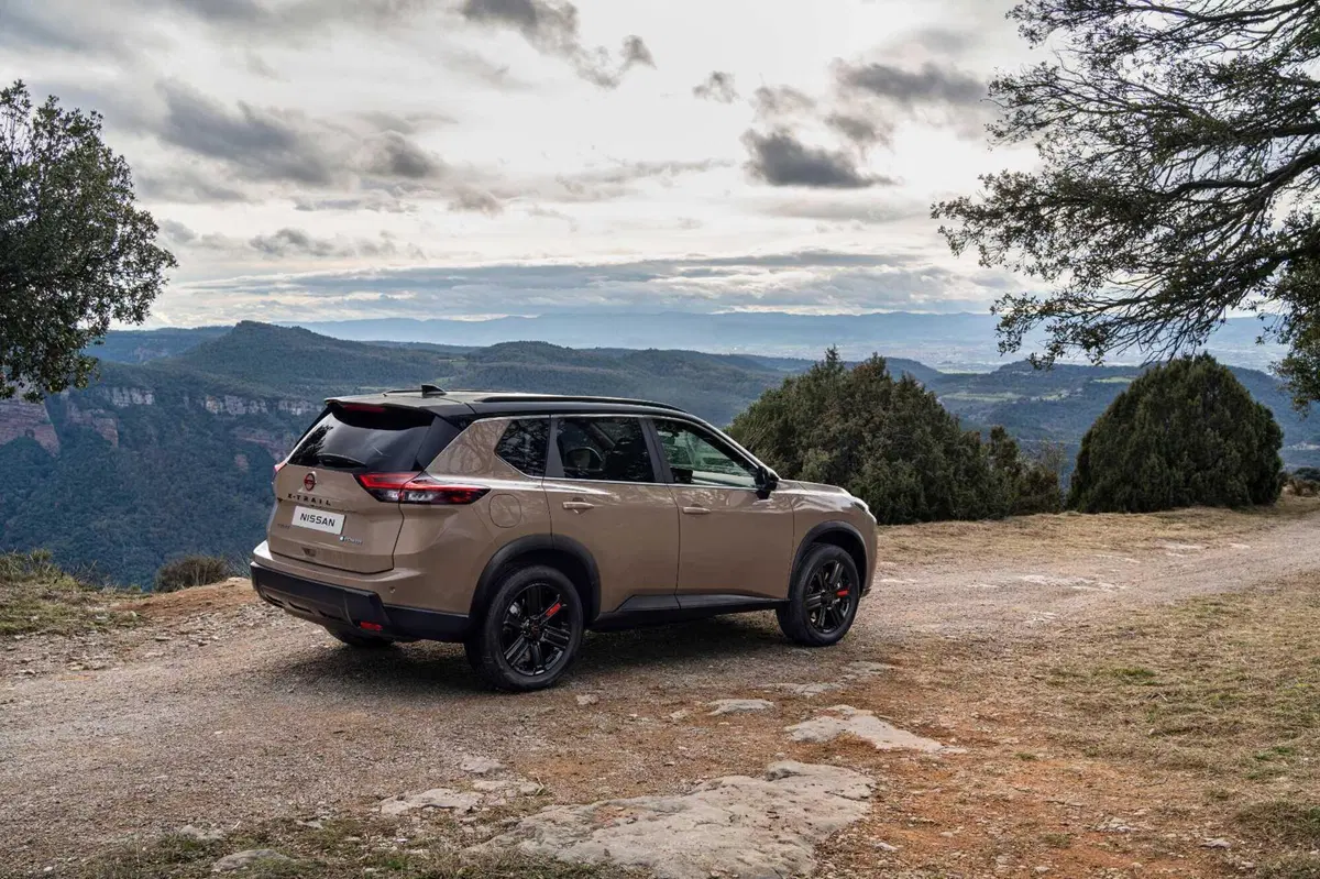 Nissan X-Trail 2026: il SUV familiare si rinnova senza tradire le sue radici | Esterni, interni e caratteristiche  (16)