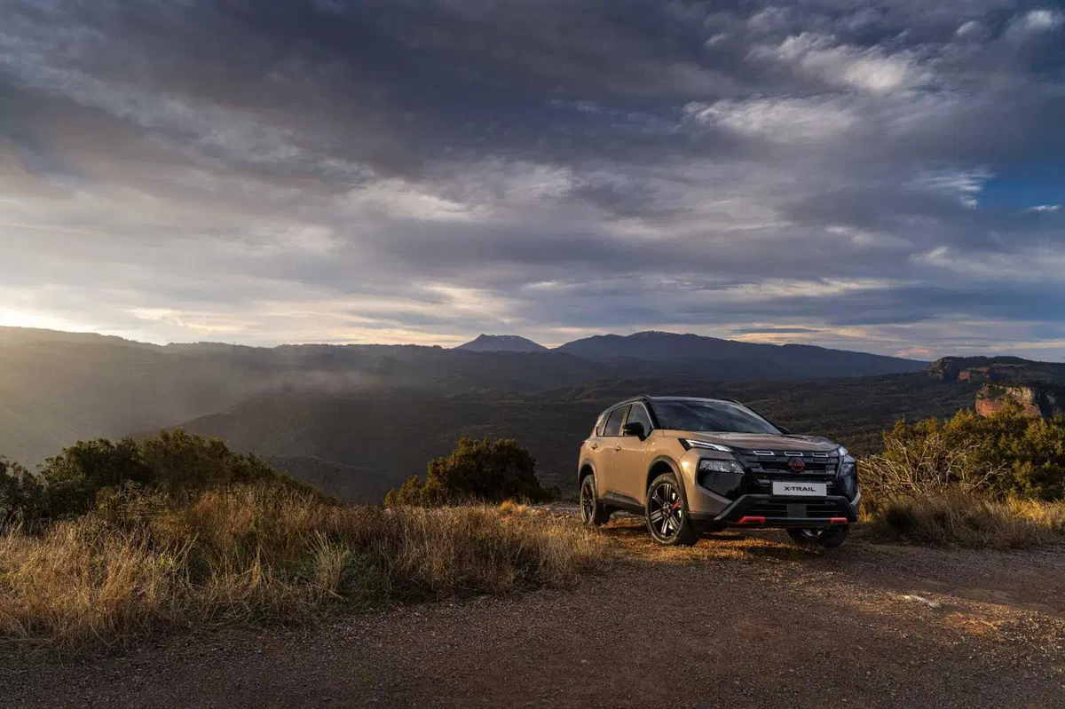 Nissan X-Trail 2026: il SUV familiare si rinnova senza tradire le sue radici | Esterni, interni e caratteristiche  (18)