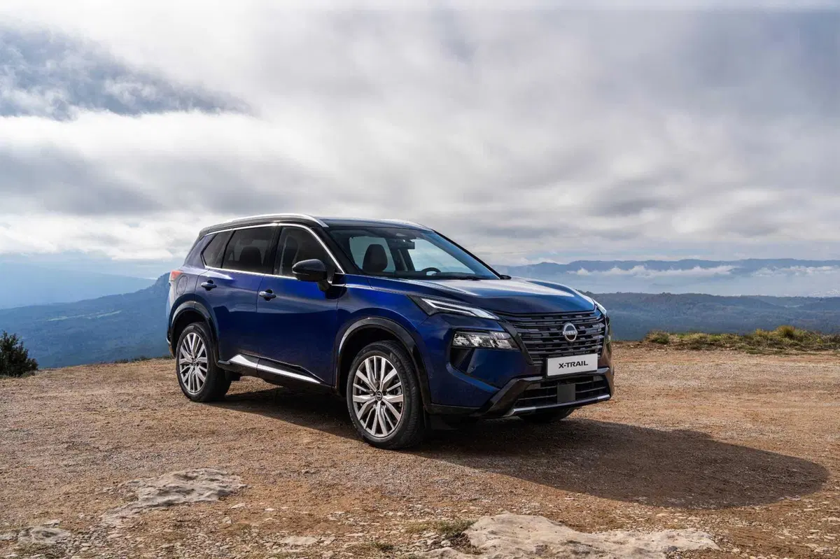 Nissan X-Trail 2026: il SUV familiare si rinnova senza tradire le sue radici | Esterni, interni e caratteristiche  (35)