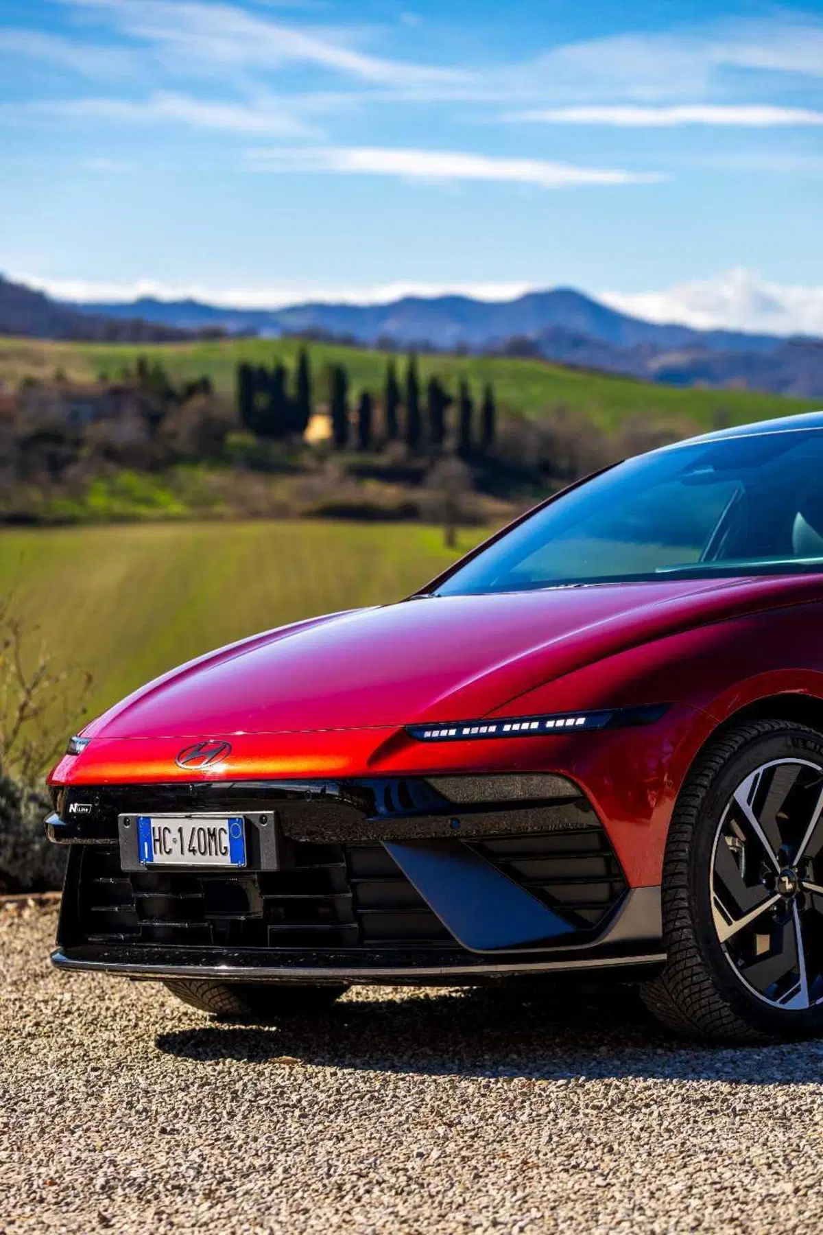 Hyundai IONIQ 6 2026: la berlina elettrica con il Cx da record si aggiorna  (18)