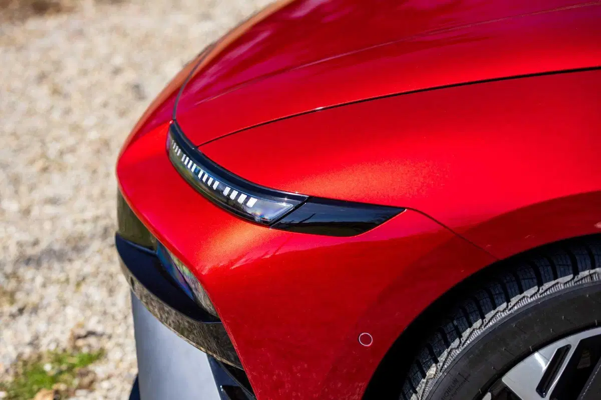 Hyundai IONIQ 6 2026: la berlina elettrica con il Cx da record si aggiorna  (37)