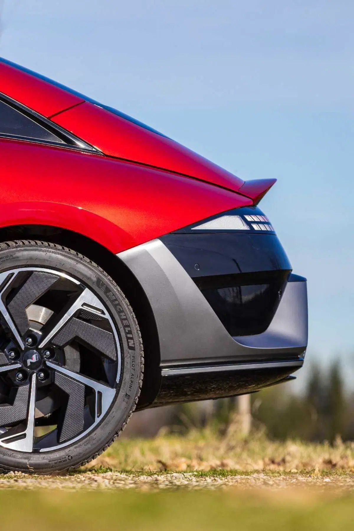 Hyundai IONIQ 6 2026: la berlina elettrica con il Cx da record si aggiorna  (47)