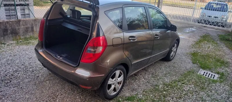 Mercedes-Benz Classe A usata a Parma (3)