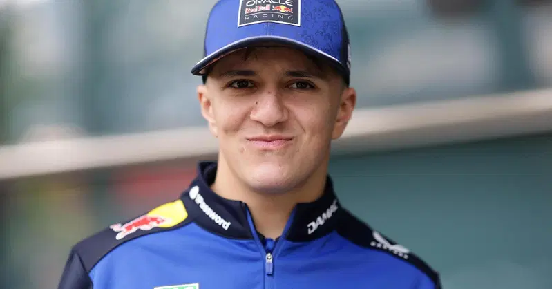 "Guidare la Red Bull non &egrave; sempre divertente, ma Shanghai sar&agrave; un&rsquo;altra storia": Hadjar traccia il bilancio della RB22