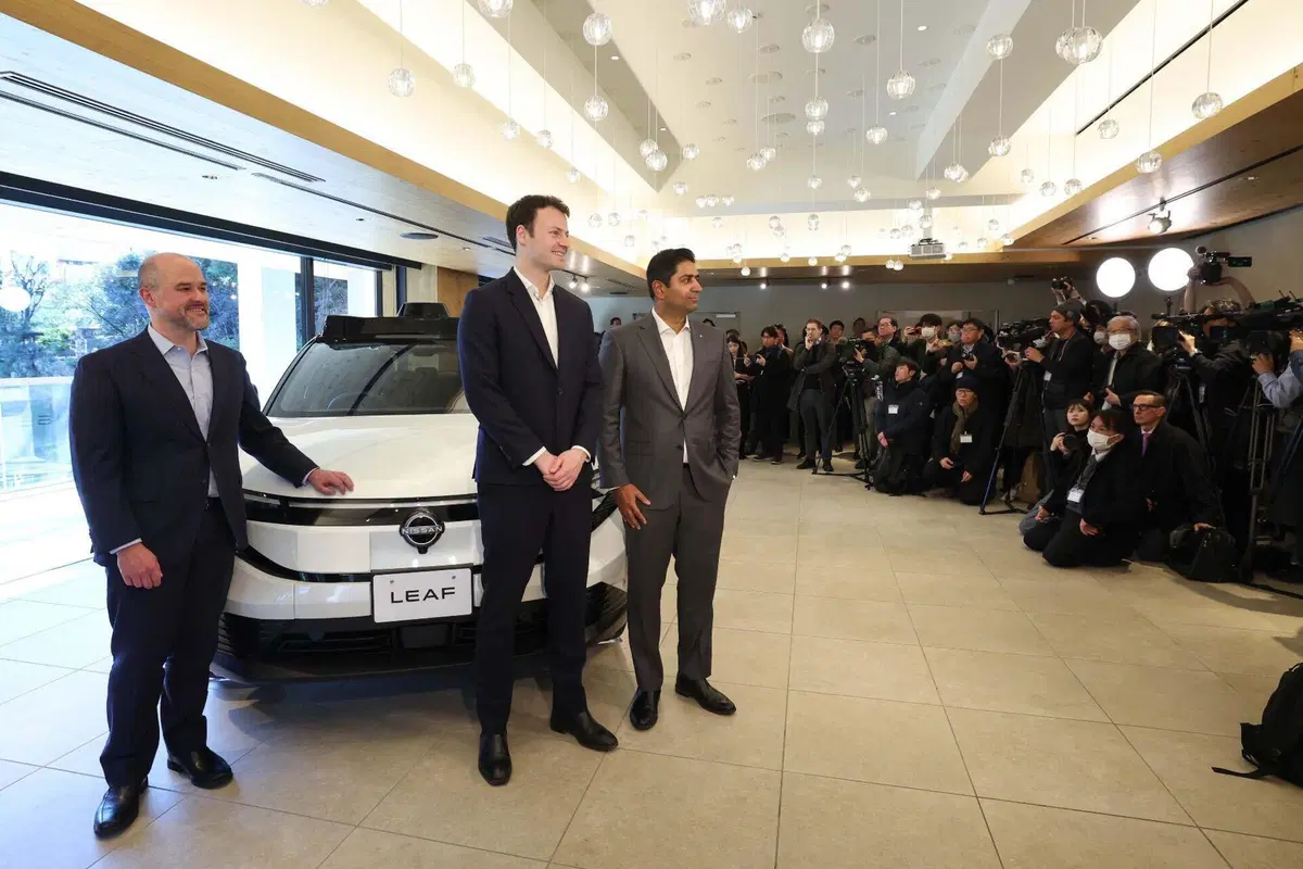 Robotaxi Nissan, Wayve, Uber: al via il progetto pilota a Tokyo con la Nissan LEAF autonoma (16)
