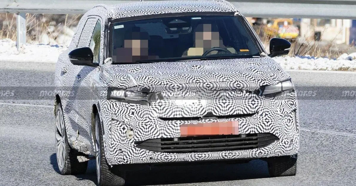 Renault Austral ed Espace 2026: il nuovo motore ibrido E-Tech punta su efficienza e tecnologia
