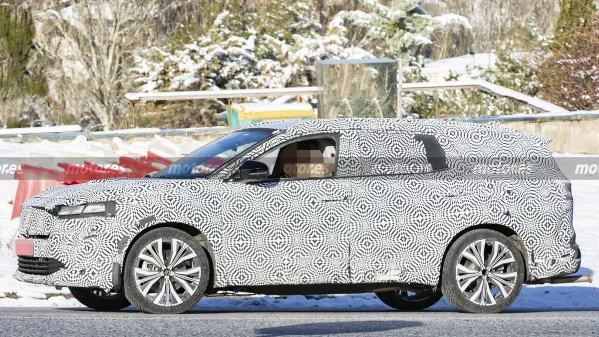Renault Austral ed Espace 2026: il nuovo motore ibrido E-Tech punta su efficienza e tecnologia (8)