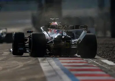 Verstappen furioso dopo le qualifiche Sprint in Cina: “Un disastro totale, la macchina non ha grip”