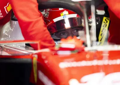 F1, Leclerc frustrato a Shanghai: “Mercedes ancora un passo avanti, ma in gara possiamo recuperare”