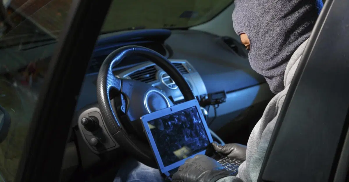 Perch&eacute; le auto sono l'ultima frontiera del cyber crimine e degli attacchi hacker
