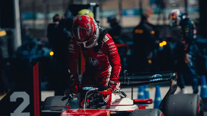 F1, Leclerc ammette a Shanghai: "Un secondo posto non basta, vogliamo il gradino pi&ugrave; alto!"