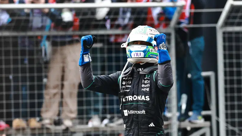 Wolff esplode di gioia in Cina: "Kimi Antonelli &egrave; un talento puro, ma piedi per terra! Per me resta ancora il bambino di 11 anni. Presto per parlare di titolo"