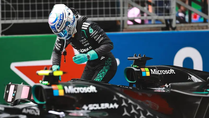 F1, Russell elogia Antonelli in Cina: "Prima vittoria speciale, quest&rsquo;anno mi dar&agrave; del filo da torcere"