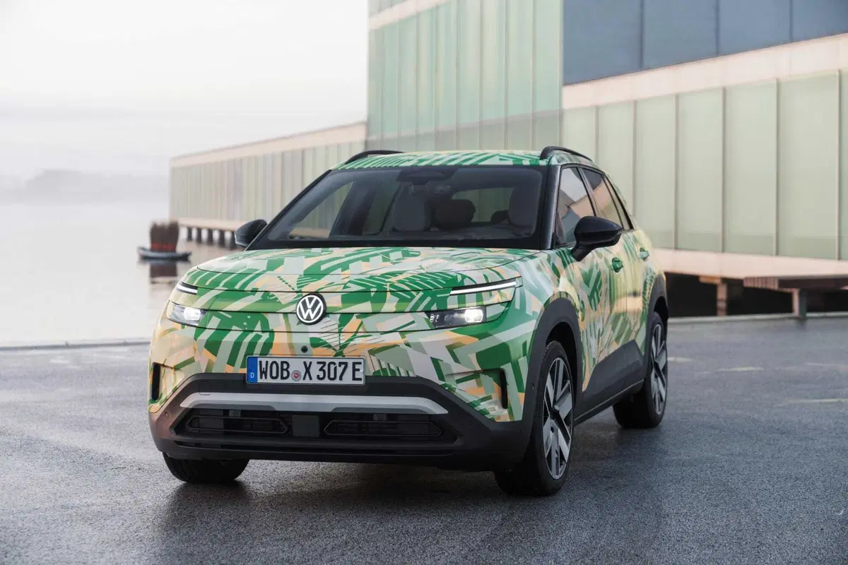Volkswagen ID. Cross: il SUV elettrico compatto arriva su strada [VIDEO] (4)