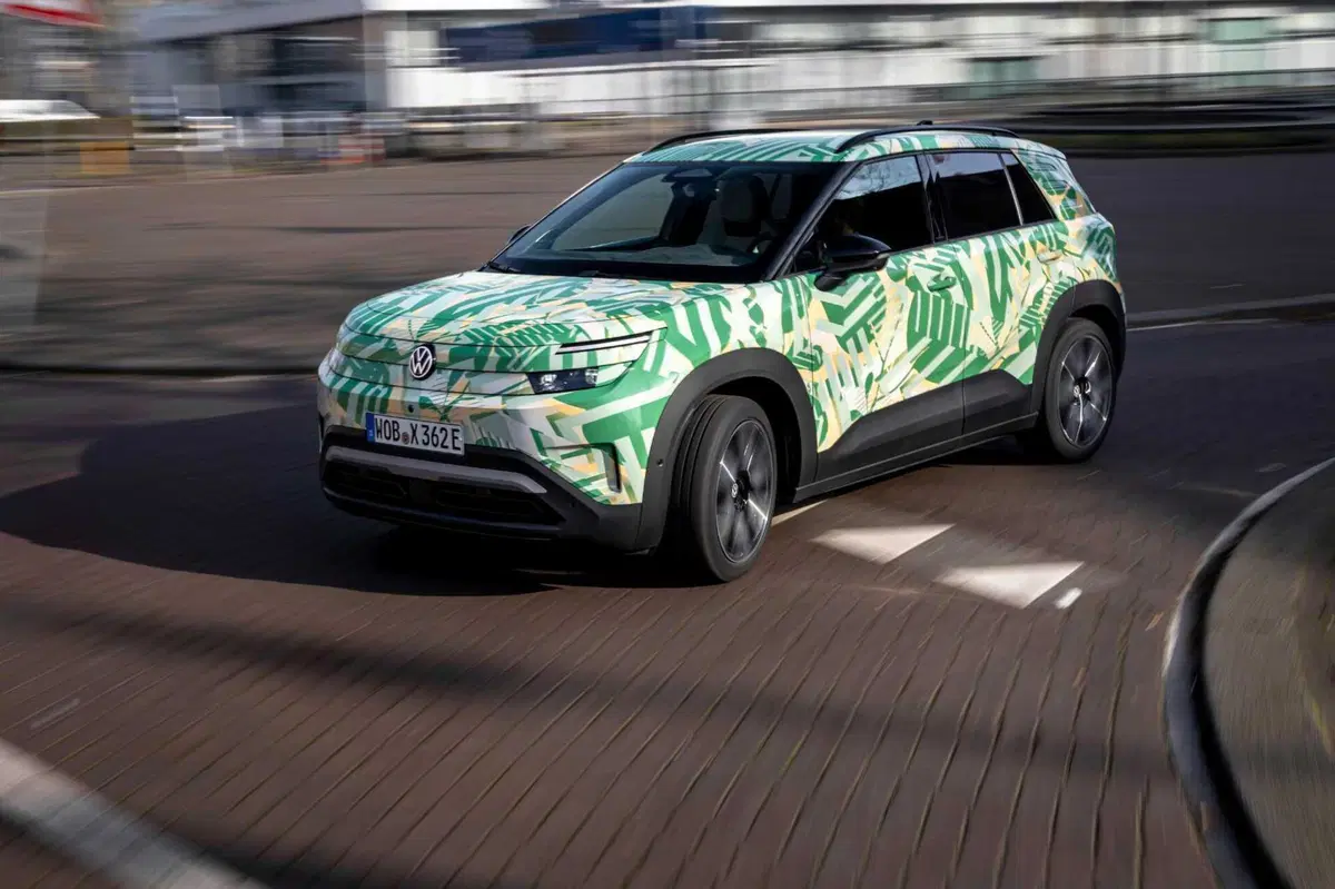 Volkswagen ID. Cross: il SUV elettrico compatto arriva su strada [VIDEO] (16)