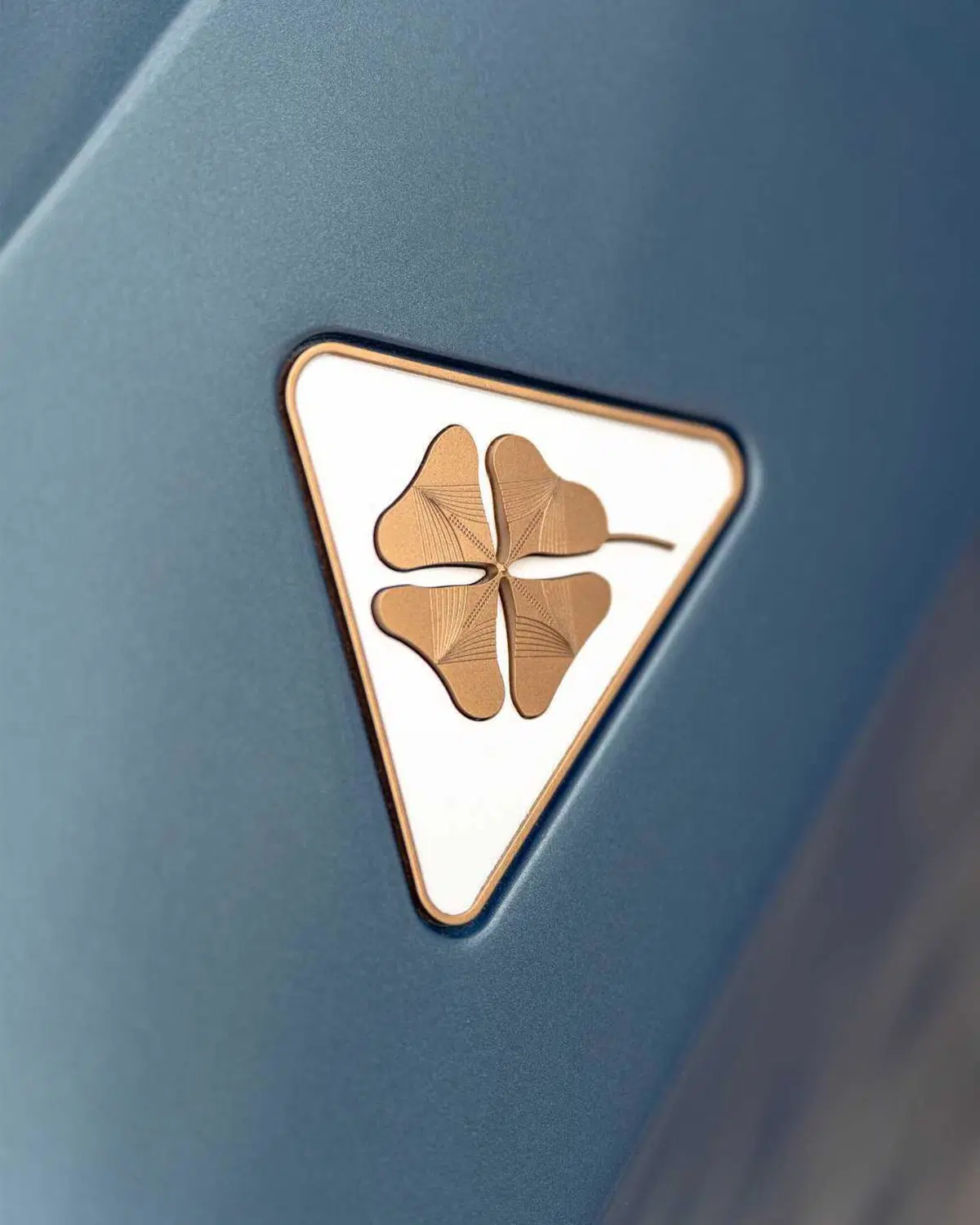 Totem Automobili svela la "Zeal01": la GT Electric numero 18 va in California (10)
