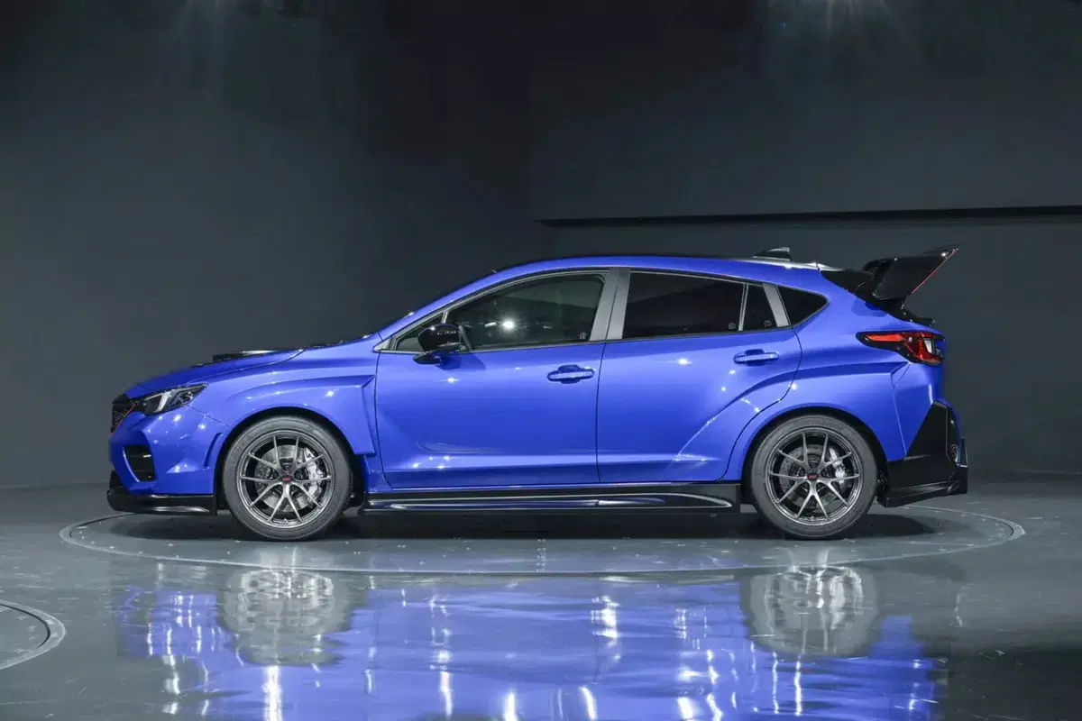 Subaru WRX STI Hatchback da corsa: il ritorno (inaspettato) della leggenda in formato racing (3)