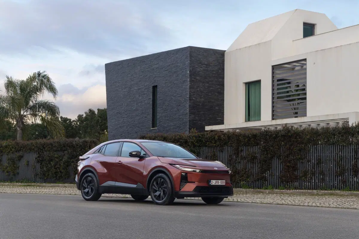 Toyota C-HR+: stesso nome, anima completamente diversa. Ecco il nuovo SUV elettrico | Prova su strada (17)