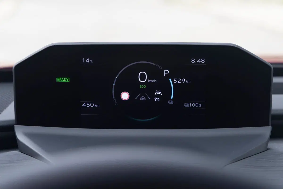 Toyota C-HR+: stesso nome, anima completamente diversa. Ecco il nuovo SUV elettrico | Prova su strada (10)