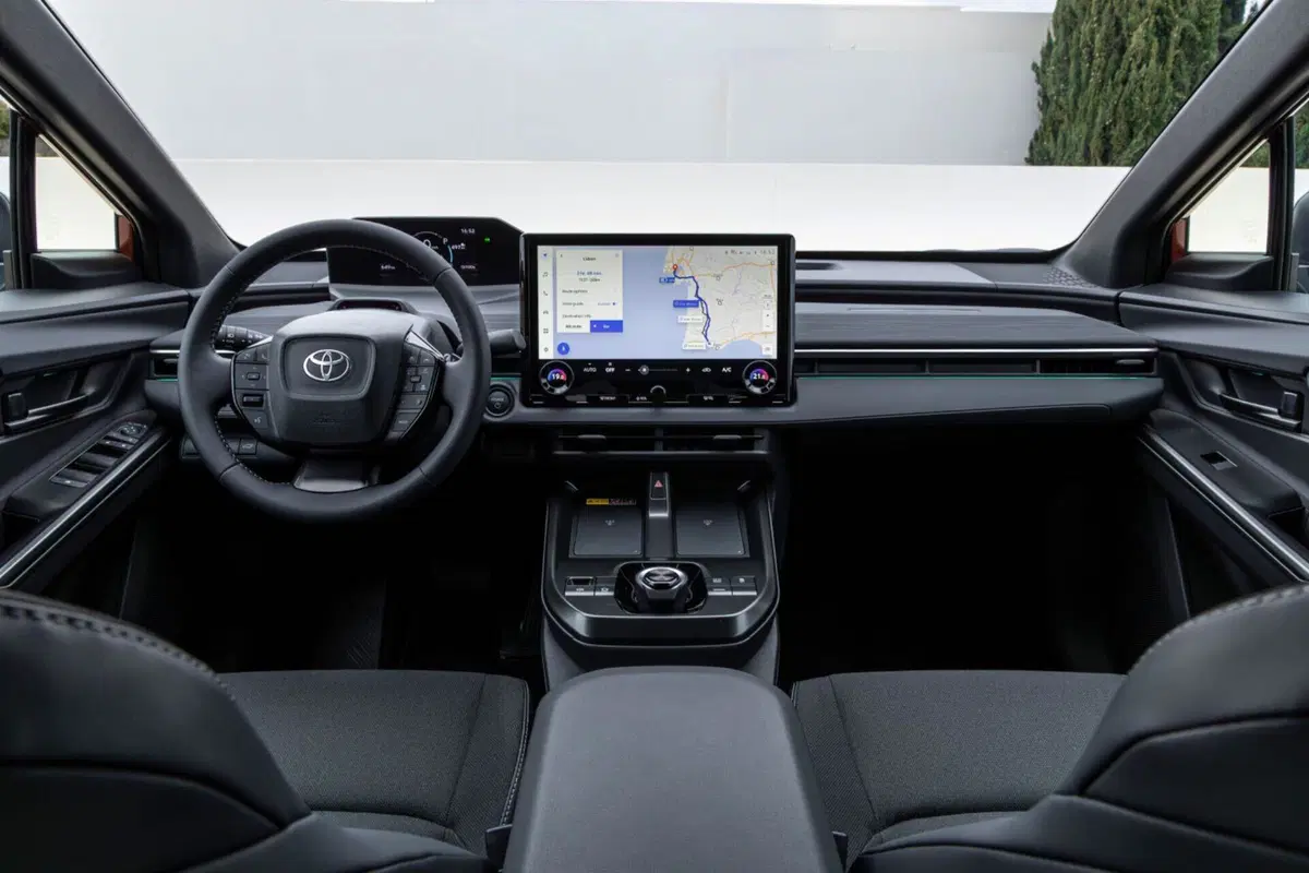Toyota C-HR+: stesso nome, anima completamente diversa. Ecco il nuovo SUV elettrico | Prova su strada (21)