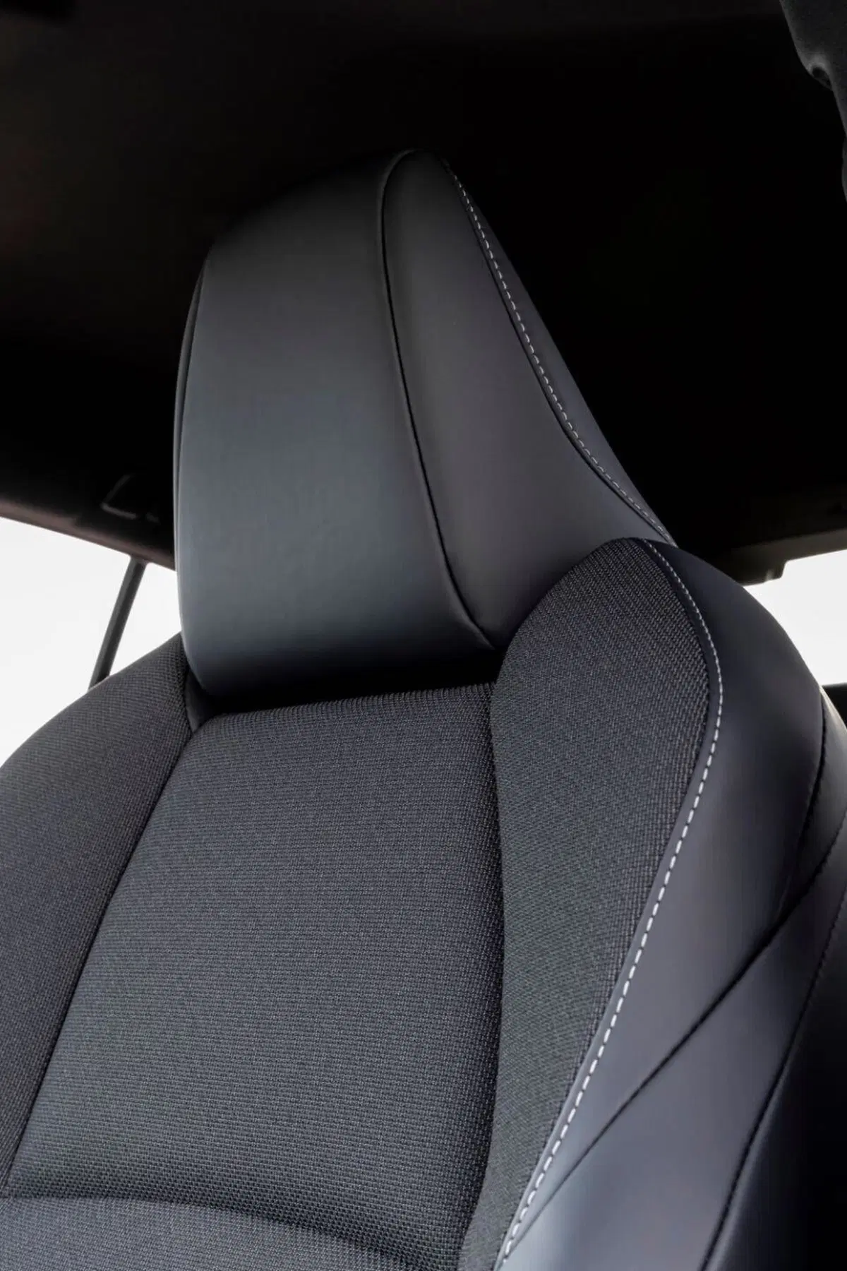 Toyota C-HR+: stesso nome, anima completamente diversa. Ecco il nuovo SUV elettrico | Prova su strada (25)