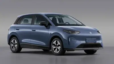 Leapmotor B03: ecco la nuova elettrica compatta che sfida Renault 5 con pi&ugrave; spazio e tecnologia