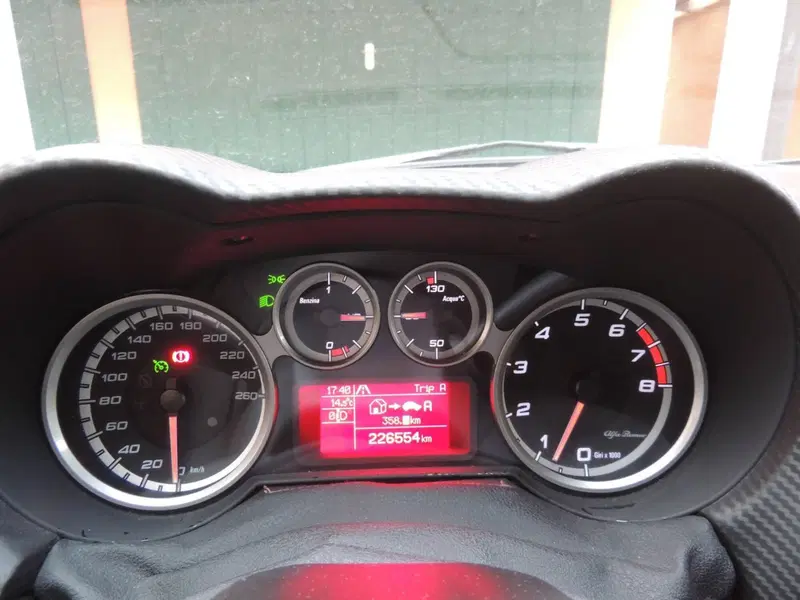 Alfa Romeo MiTo usata a Vicenza (10)