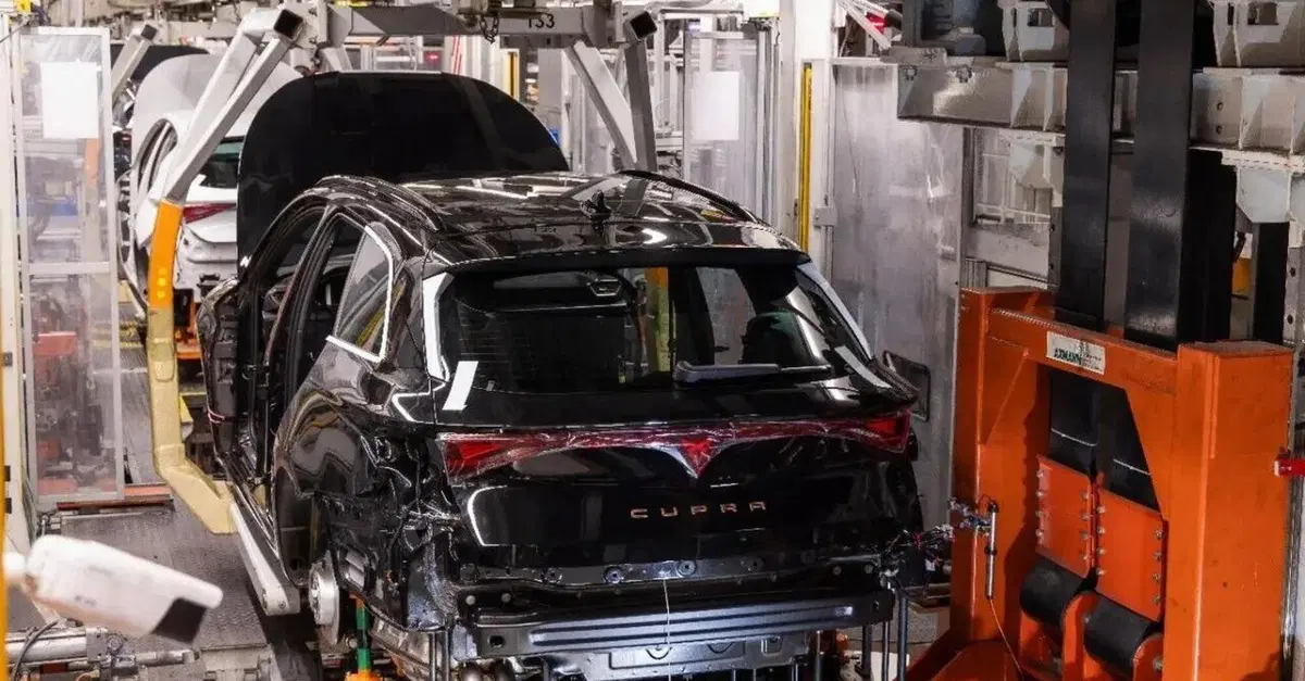 Cupra, il CEO Markus Haupt senza filtri: &ldquo;La concorrenza cinese? Non &egrave; equa. E all&rsquo;UE dico: i limiti CO2 da soli non bastano&rdquo;