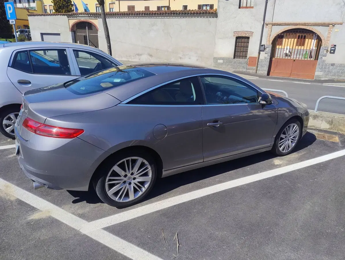 Renault Laguna Coupé usata a Biella