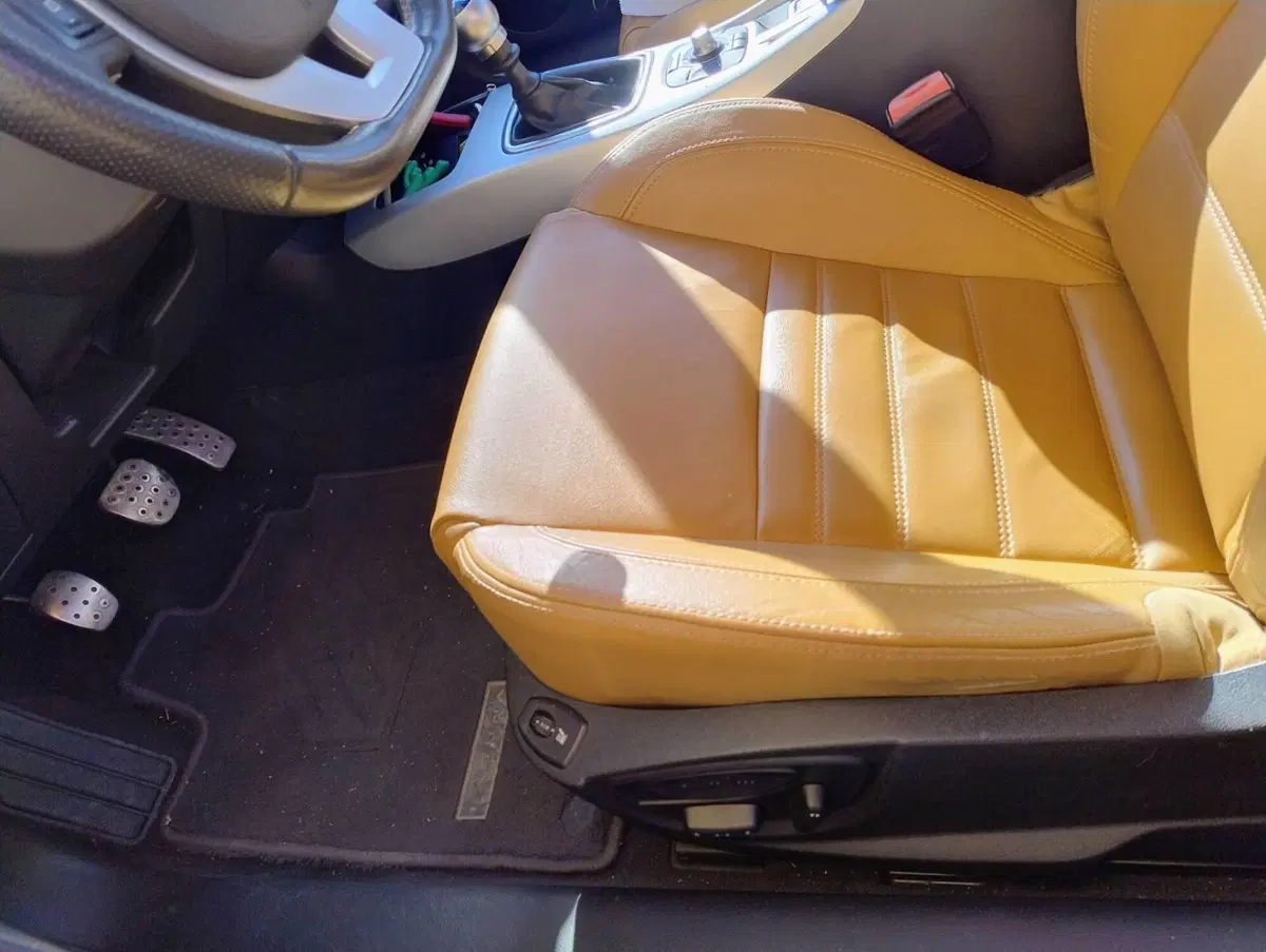 Renault Laguna Coupé usata a Biella (5)