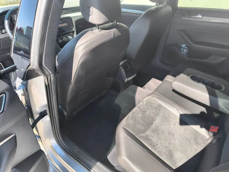 Volkswagen Arteon usata a Rovigo (9)