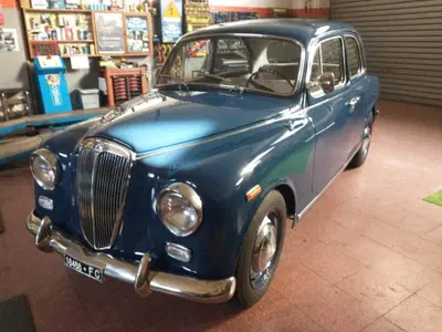 Lancia Appia 2 Serie C10S d'epoca del 1958 a Cologno Monzese