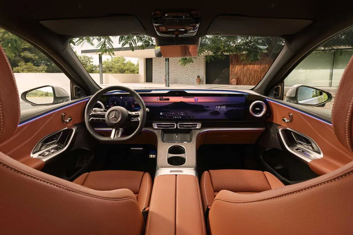 Mercedes GLC: la SUV più venduta della stella diventa elettrica [VIDEO]