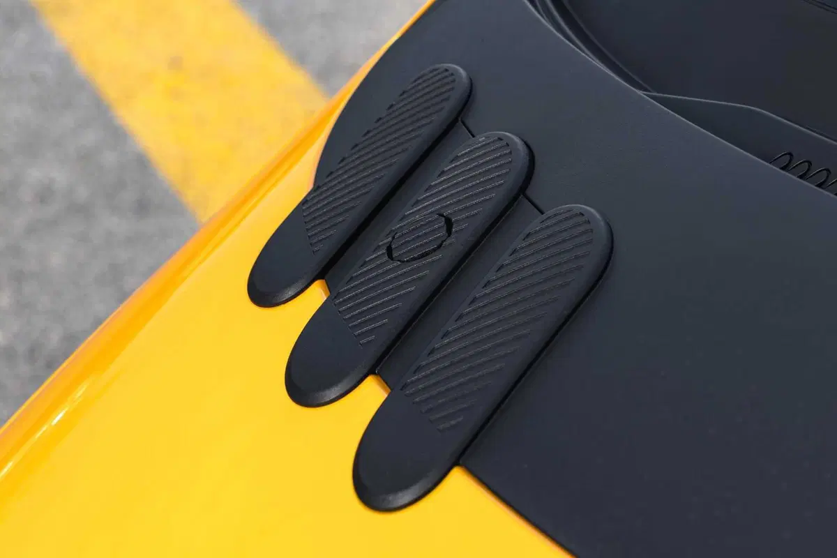 Renault Twingo E-Tech: la city car elettrica che vuole riscrivere le regole del segmento A [VIDEO] (15)