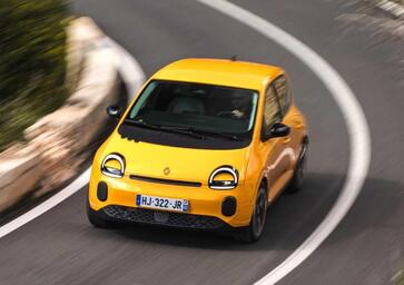 Renault Twingo E-Tech: la city car elettrica che vuole riscrivere le regole del segmento A [VIDEO]