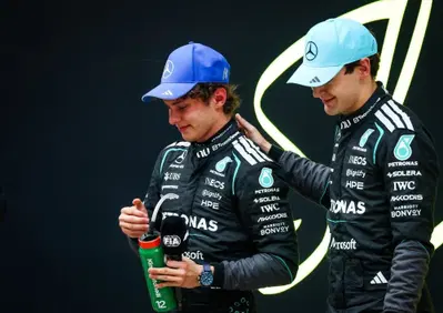Dietro il ‘bravo Kimi’ c’è altro. Lui non è tuo amico: Coulthard gela Antonelli e svela il vero volto di Russell