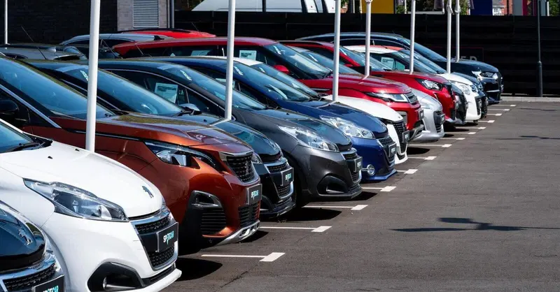 Mercato auto usate gennaio 2026: calo del 6,7%, &egrave; la flessione pi&ugrave; marcata da oltre tre anni