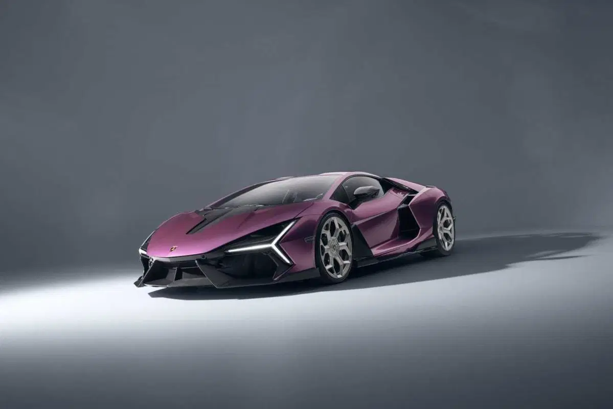Lamborghini Revuelto NOVITEC: 1048 CV e look da pista per la supercar ibrida (11)
