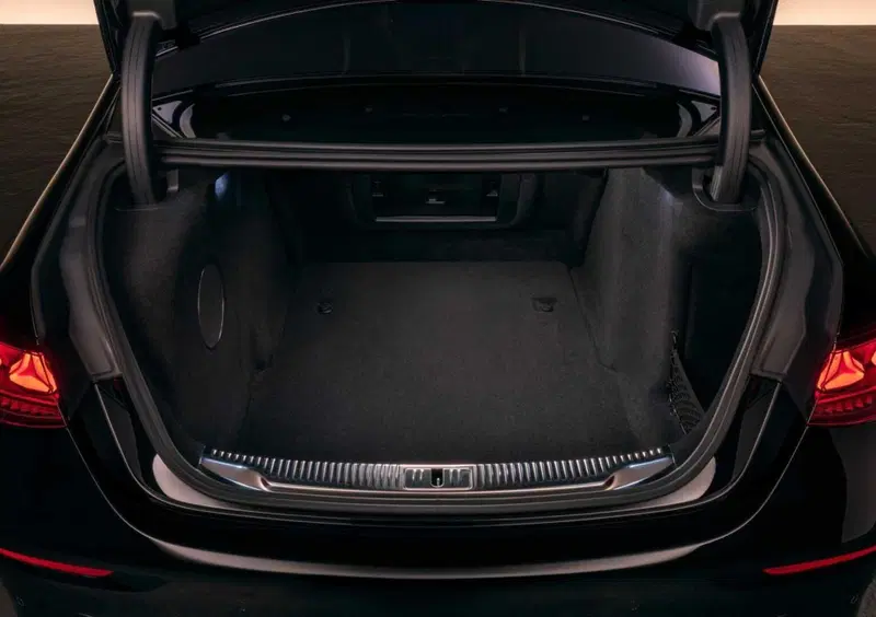 Mercedes-Benz Classe S (2020-->>) (16)