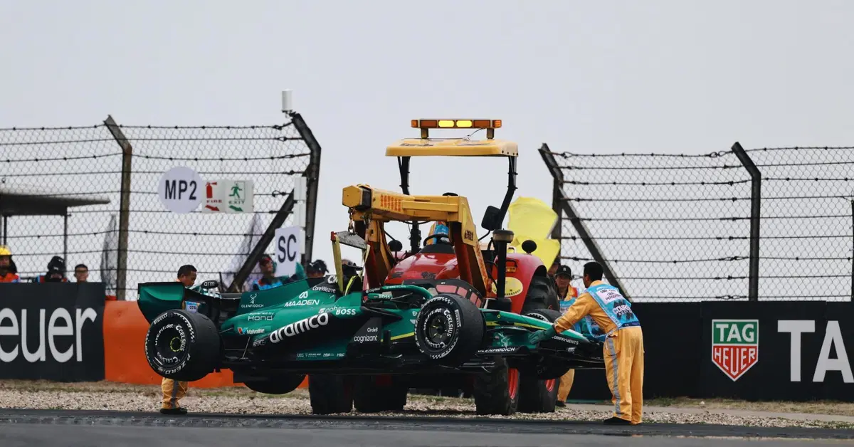 Disastro Aston Martin: &ldquo;Altro che punti, dobbiamo finire le gare&rdquo;. A che punto sono i problemi Honda?