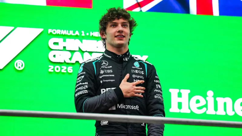 F1. "Non mi aspettavo la dedica di Sinner": Andrea Kimi Antonelli e l'affetto dopo la vittoria in Cina. E dell'ala anteriore della Mercedes dice...