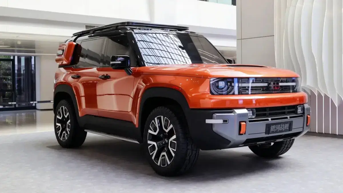Geely Galaxy Battleship 700: il super fuoristrada con intelligenza artificiale pronto a sfidare la Land Rover Defender (6)