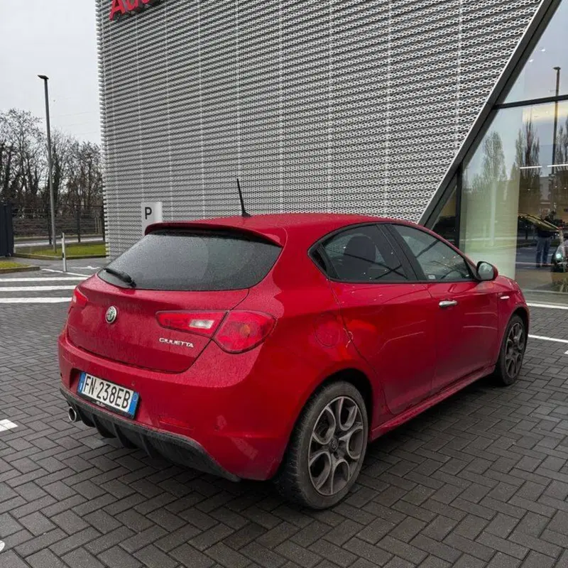 Alfa Romeo Giulietta usata a Monza e Brianza (4)