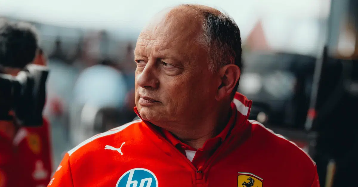 "Charles &egrave; stato molto intelligente, podio di astuzia": Vasseur esalta Leclerc e lancia la sfida: "Ora tonnellate di cose da migliorare per Miami"