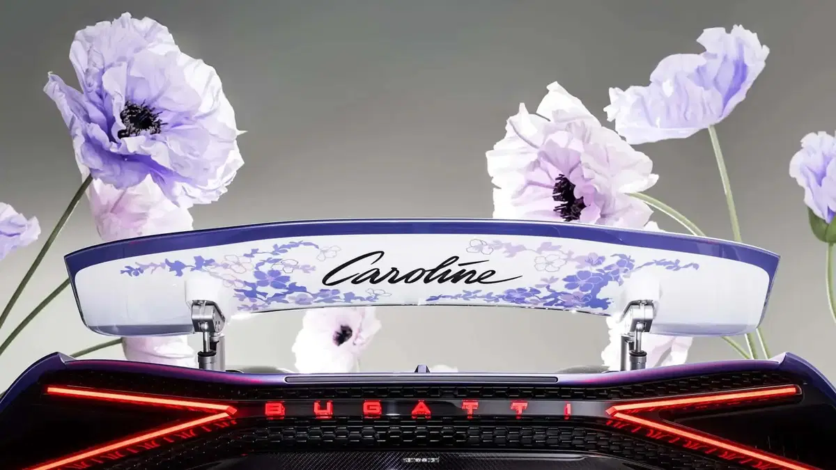Bugatti W16 Mistral “Caroline”: l’addio definitivo al motore W16 diventa un’opera d’arte su quattro ruote (7)